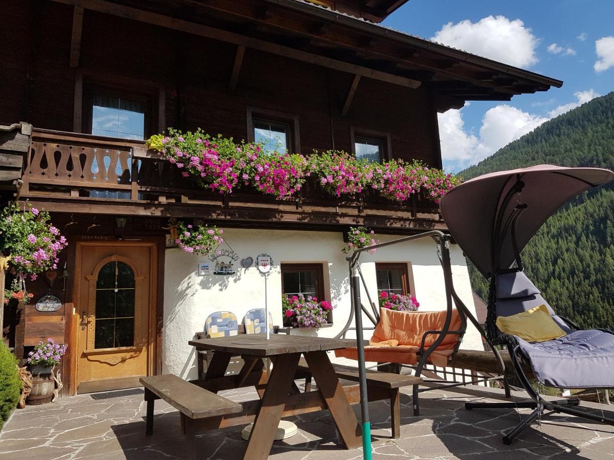 Pension Fürhapter mit Bio- Bauernhof Sankt Jakob in Defereggen Exterior foto